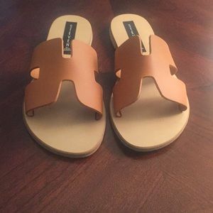 Steve Madden 8.5 sandals